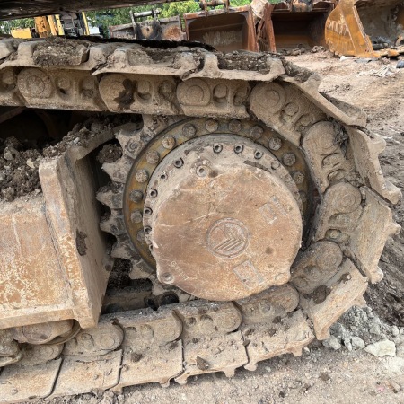 三一重工SY950H履带式挖掘机