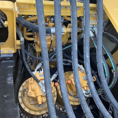 三一重工SY950H履带式挖掘机