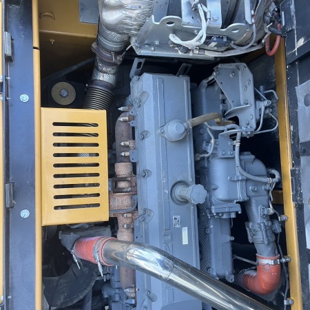 三一重工SY950H履带式挖掘机