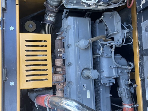 三一重工SY950H履帶式挖掘機(jī)