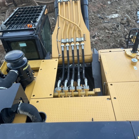 三一重工SY950H履带式挖掘机