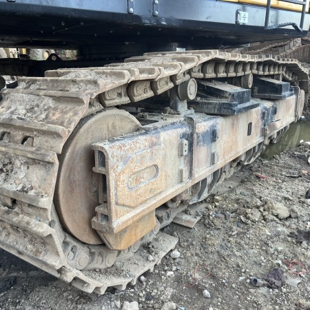 三一重工SY950H履带式挖掘机