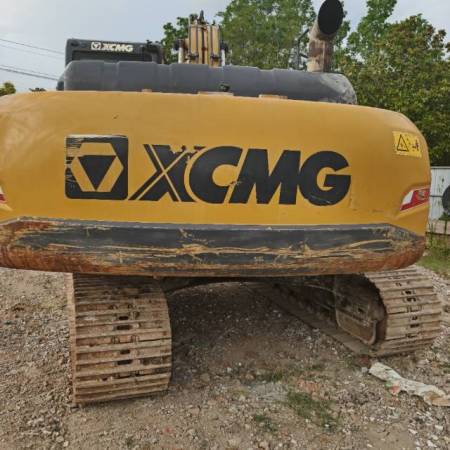 徐工XE215DA履带式挖掘机