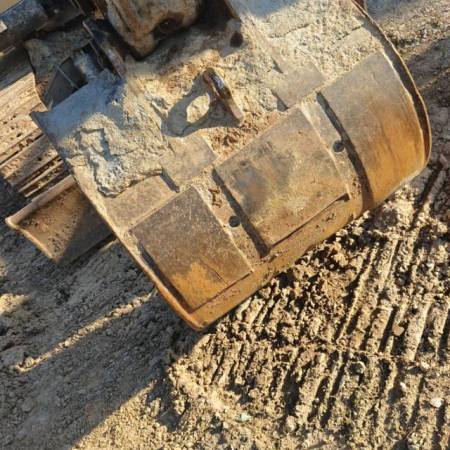 徐工XE75G履带式挖掘机