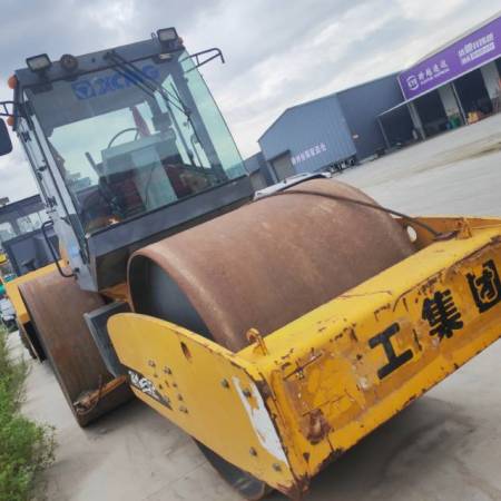 徐工3Y252J静碾压路机铁三轮