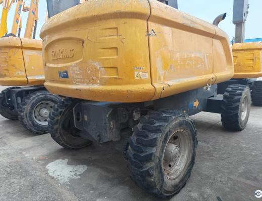 徐工GTBZ26S直臂式高空作业车