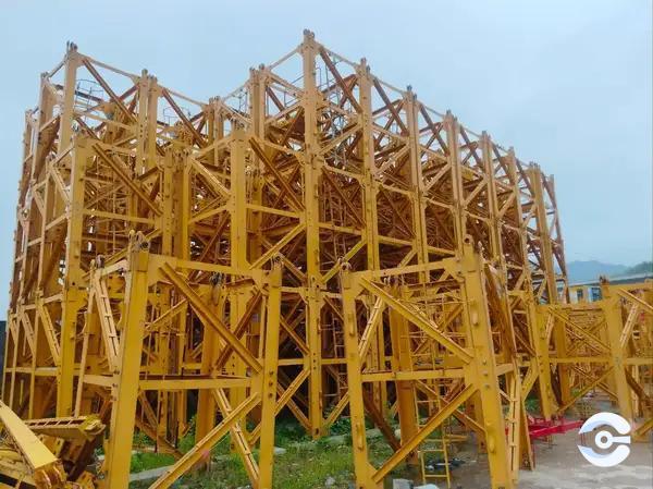 徐工XGT7022-12S塔式起重机