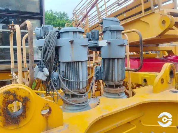 徐工XGT7022-12S塔式起重机