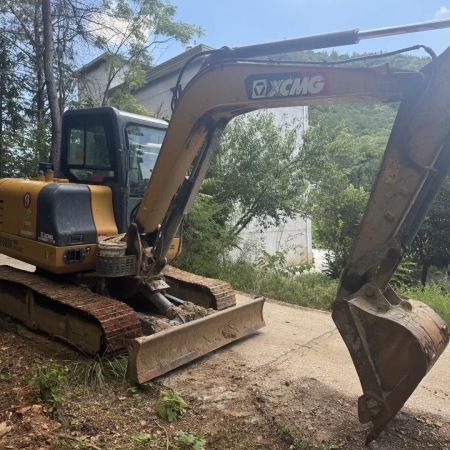 徐工XE60DA履带式挖掘机