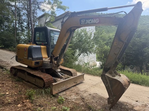 徐工XE60DA履帶式挖掘機(jī)