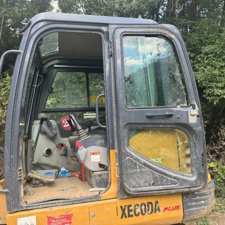 徐工XE60DA履带式挖掘机