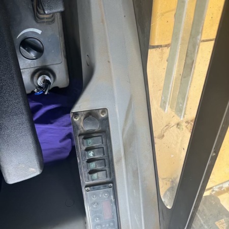 徐工XE60DA履带式挖掘机