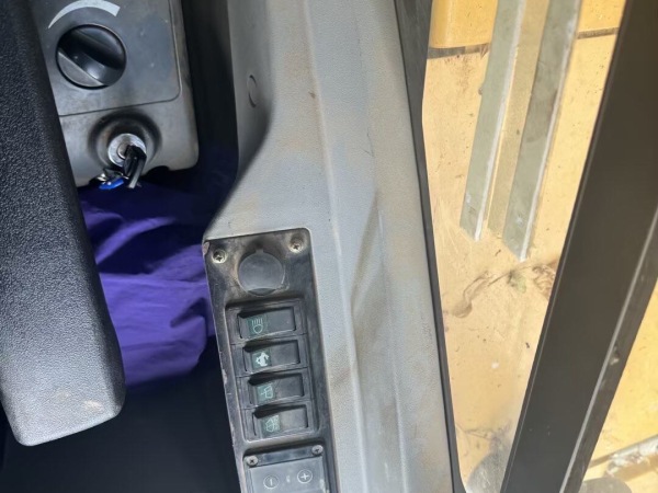 徐工XE60DA履帶式挖掘機(jī)