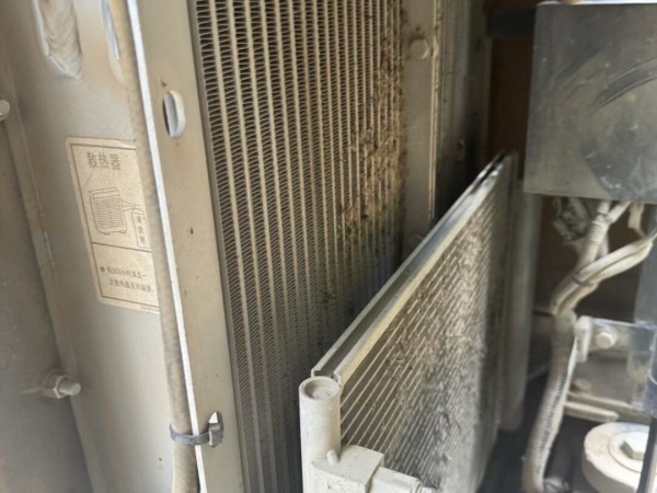 徐工XE60DA履帶式挖掘機(jī)