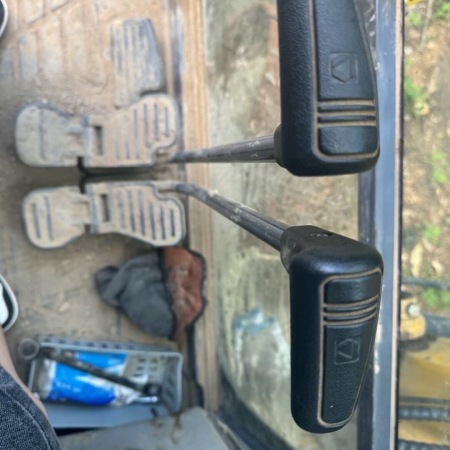 徐工XE60DA履带式挖掘机