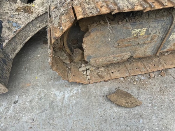 徐工XE60DA履帶式挖掘機(jī)