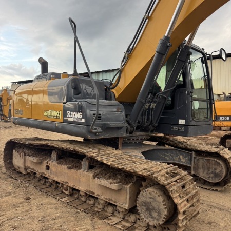 徐工XE200DA履带式挖掘机