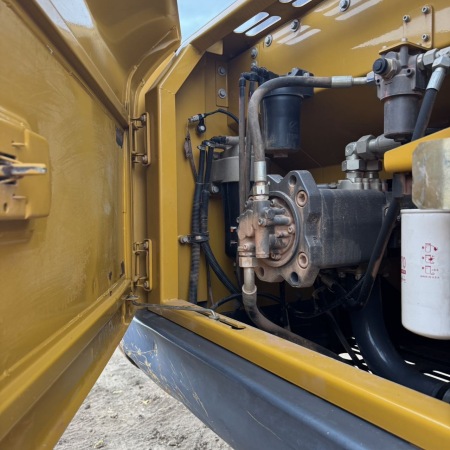 徐工XE200DA履带式挖掘机