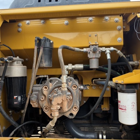 徐工XE200DA履带式挖掘机