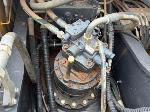 徐工XE200DA履帶式挖掘機(jī)