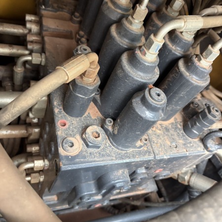 徐工XE200DA履带式挖掘机