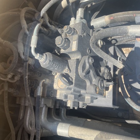 徐工XE380DK履带式挖掘机