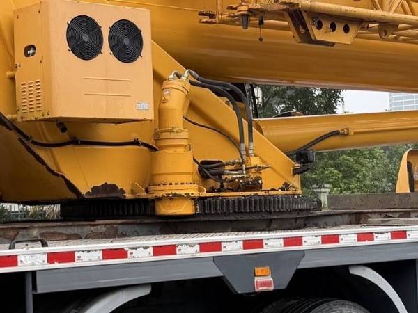 徐工QY40KC-1汽车起重机