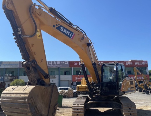 三一重工SY375H履带式挖掘机