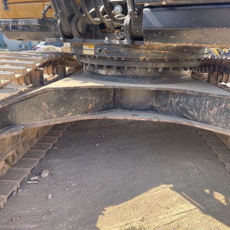 三一重工SY375H履带式挖掘机