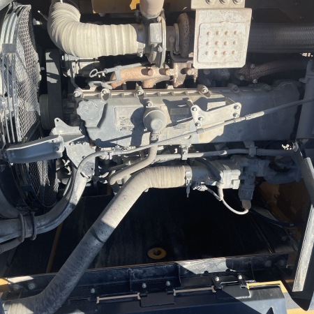 三一重工SY375H履带式挖掘机