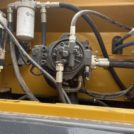 徐工XE380DK履带式挖掘机