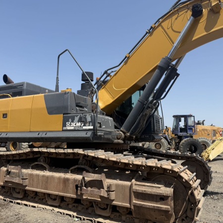 徐工XE490DK履带式挖掘机