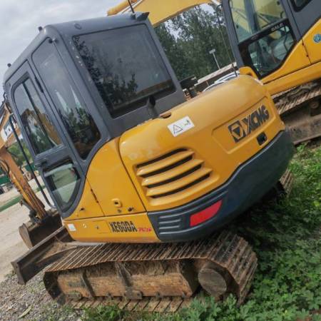 徐工XE60DA履带式挖掘机