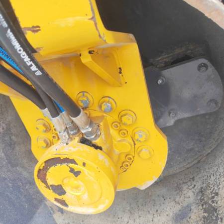 徐工XMR403VT双钢轮压路机