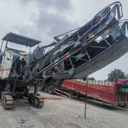 维特根W2000铣刨机