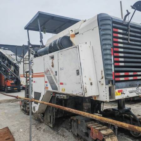 维特根W2000铣刨机