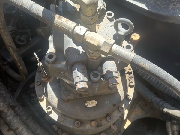 徐工XE500GK履帶式挖掘機(jī)