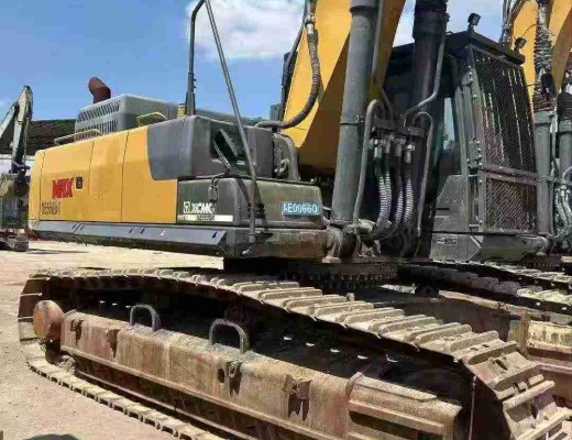 徐工XE550DK MAX履带式挖掘机