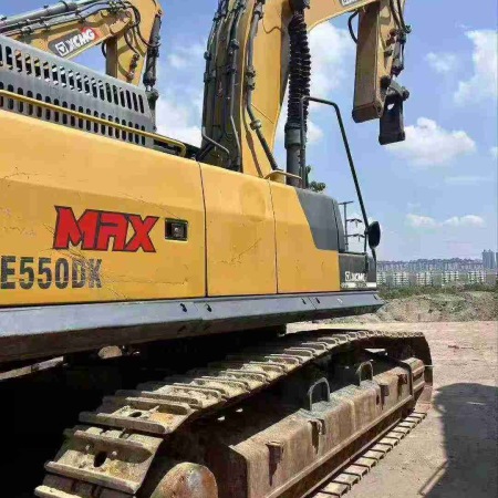 徐工XE550DK MAX履带式挖掘机