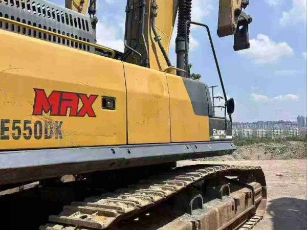 徐工XE550DK MAX履帶式挖掘機(jī)