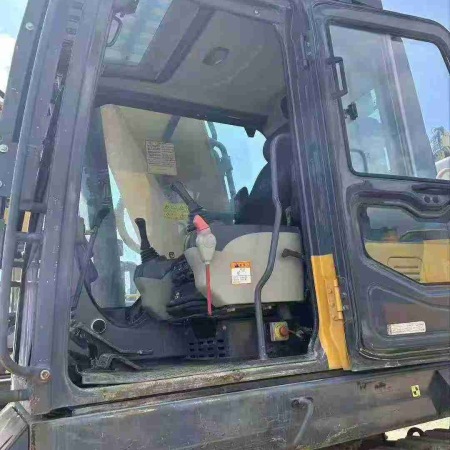 徐工XE550DK MAX履带式挖掘机