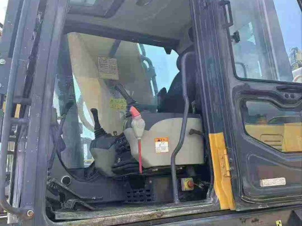 徐工XE550DK MAX履帶式挖掘機(jī)