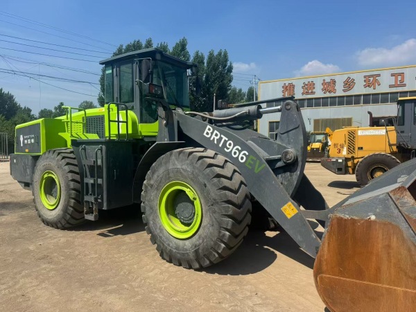 博雷頓BRT956EV輪式裝載機(jī)