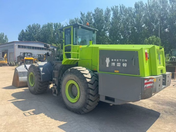 博雷頓BRT956EV輪式裝載機(jī)