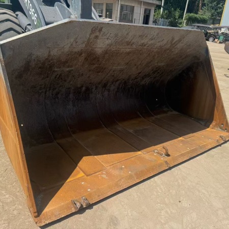 博雷顿BRT956EV轮式装载机