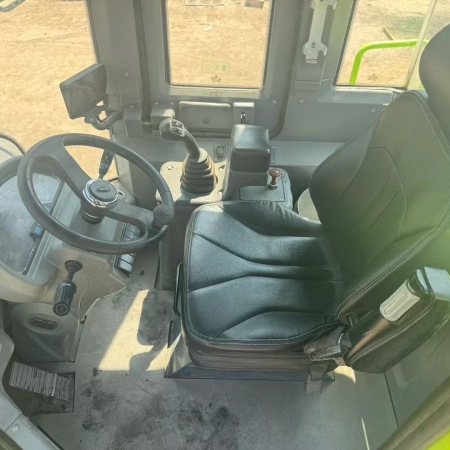 博雷顿BRT956EV轮式装载机