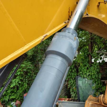 徐工XE370DK履带式挖掘机