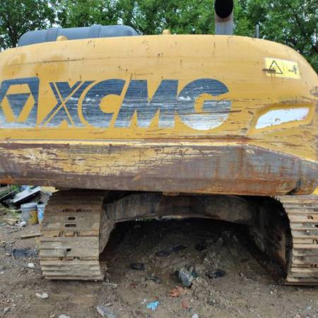 徐工XE370DK履带式挖掘机