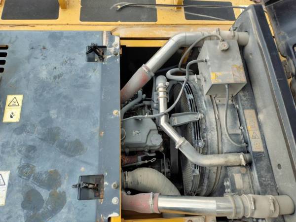 徐工XE370DK履帶式挖掘機