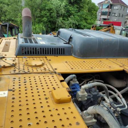 徐工XE370DK履带式挖掘机